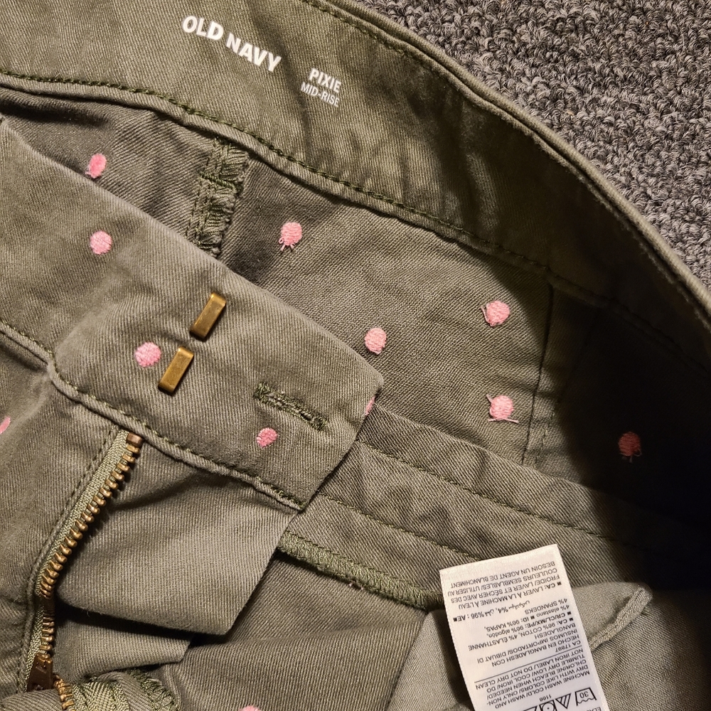 Crop pants
